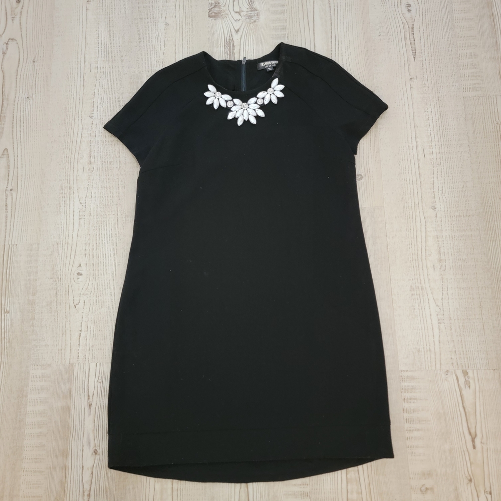 Fashion Union Womens Shift Black Mini Dress with Jewel Neck Size 8 Classic